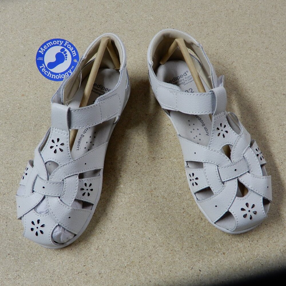 Pediped Girls Leather NIKKI Grip 'N Go Fisherman Sandals Size 32